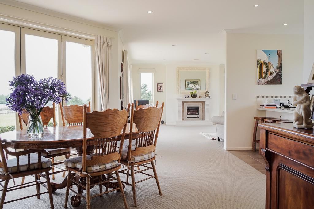 Country House B&B Waimate North Экстерьер фото